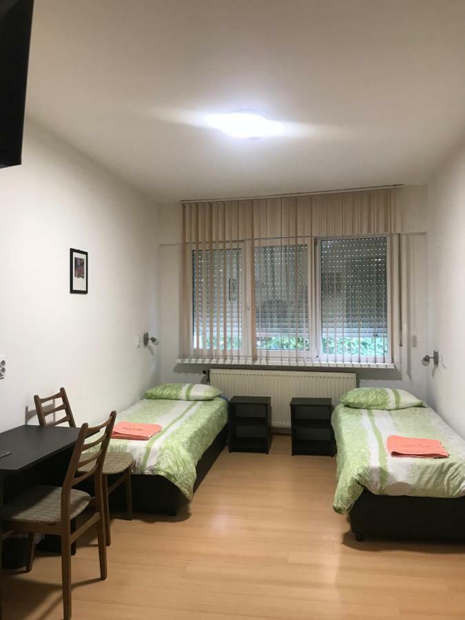 Pension Haus Baron 4 Muehlheim Екстер'єр фото
